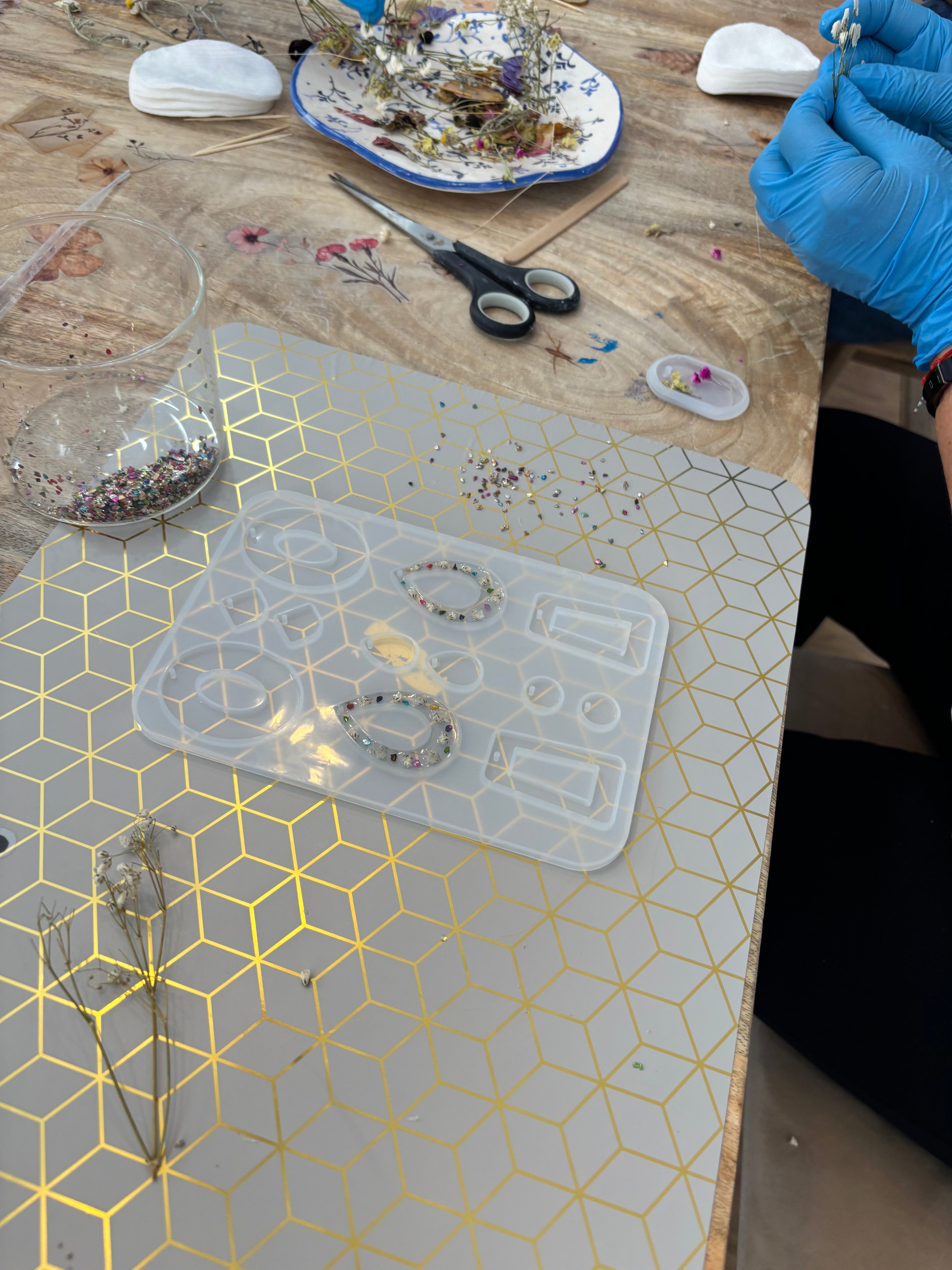 Taller de Joyas con Resina